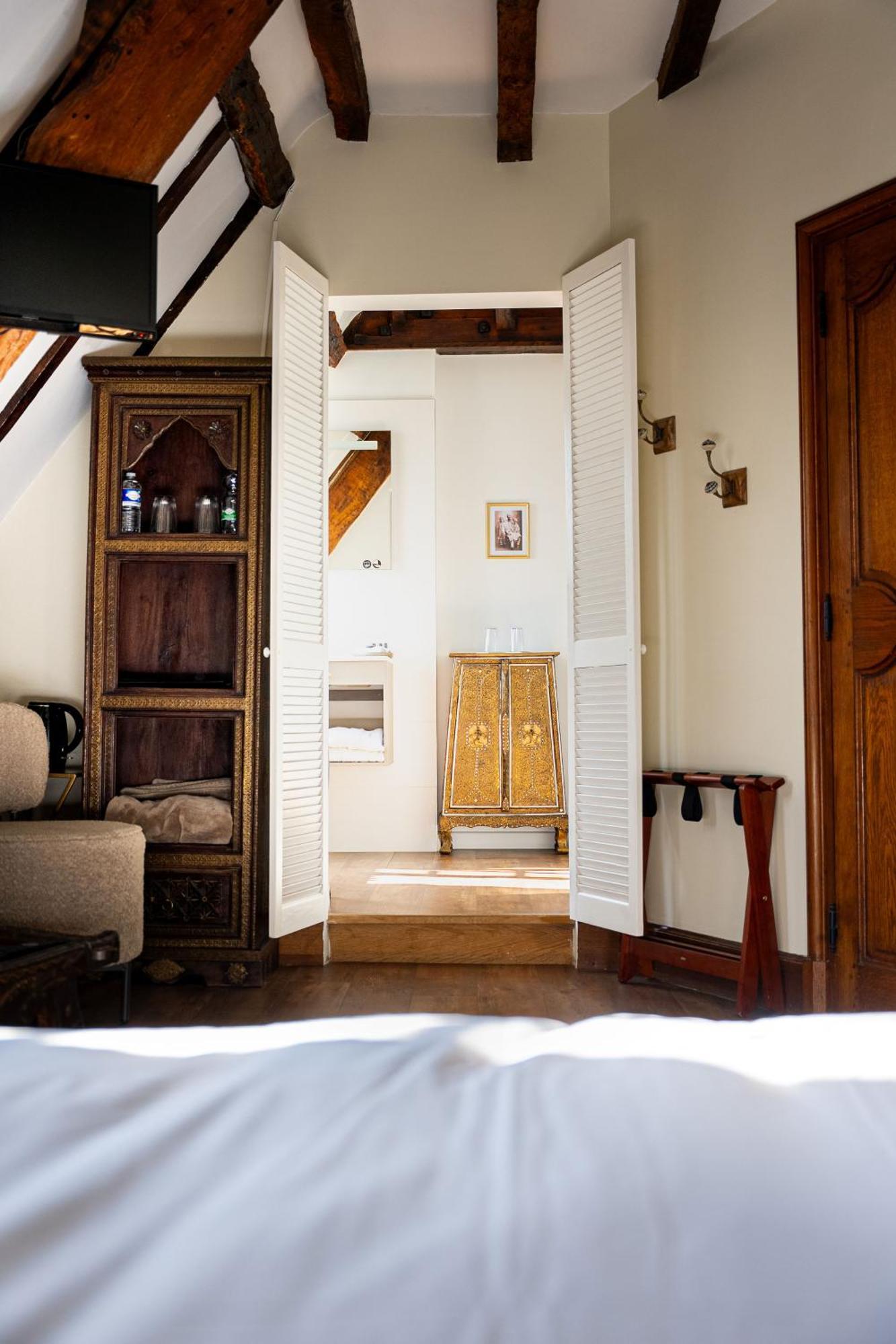 La Meffrais 1741 Bed and Breakfast Dinan Værelse billede