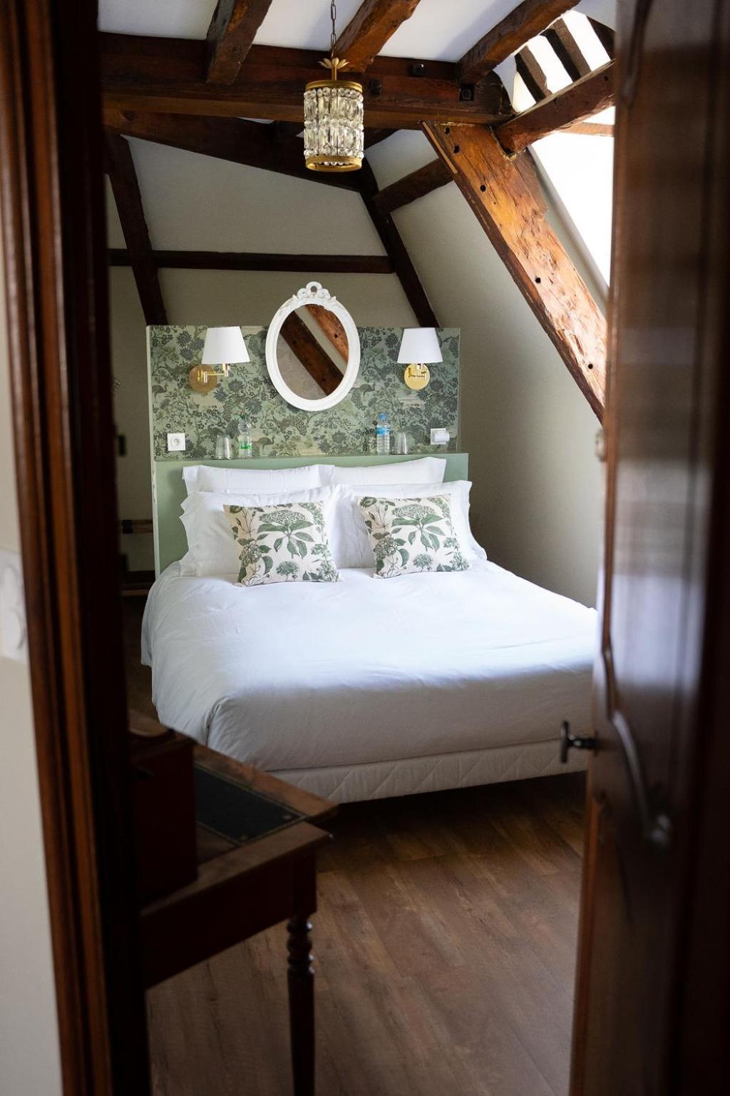 La Meffrais 1741 Bed and Breakfast Dinan Eksteriør billede